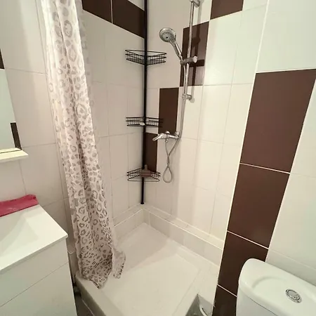 Lejlighed Cozy Air-conditioned With Balcony & Panoramic View *
